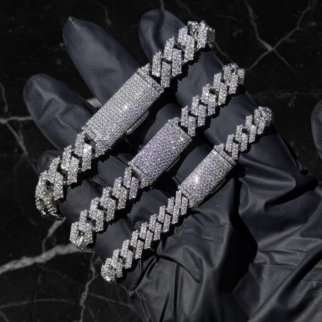 Pulso Cubano Moissanites