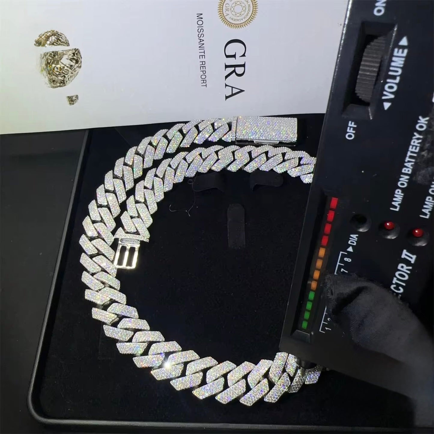 Cadena Cubana Full Moissanites